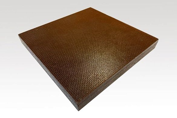 Фанера ламинированная с сеткой 12х1220х2440 мм Груп Дельта Инвестментс